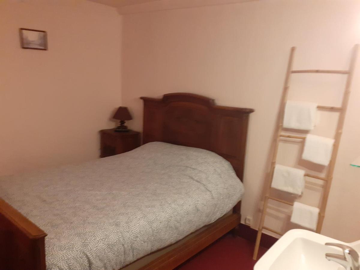 Le Grand Cerf Hotel Nonancourt Luaran gambar